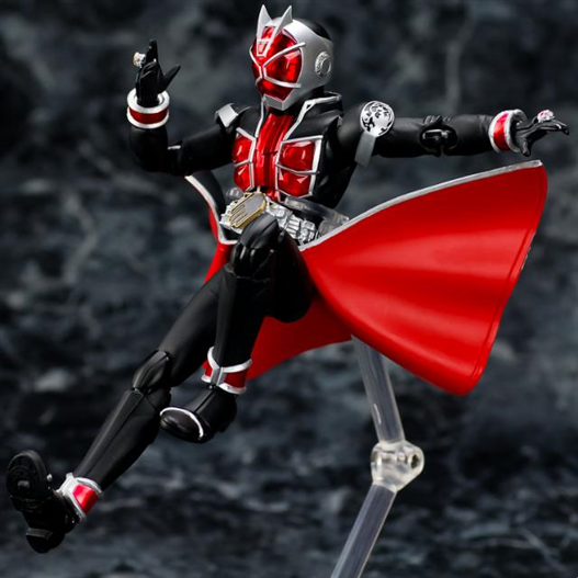 Mua bán SHF KAMEN RIDER WIZARD FLAME STYLE WITH BONUS KÈM ROBE 2ND