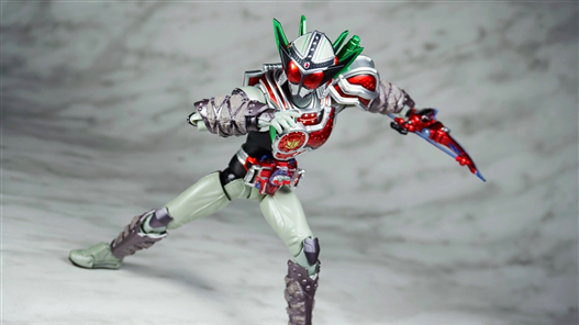 Mua bán SHF KAMEN RIDER GAIM SIGURD CHERRY ENERGY ARMS 2ND