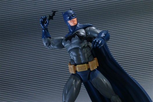Mua bán DC ICON BATMAN