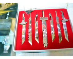 Mua bán PHỤ KIỆN FINAL FANTASY CLOUD STRIFES SWORD(TRẮNG)