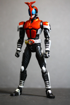 Mua bán (2HAND) SHF KAMEN RIDER KABUTO 1.0