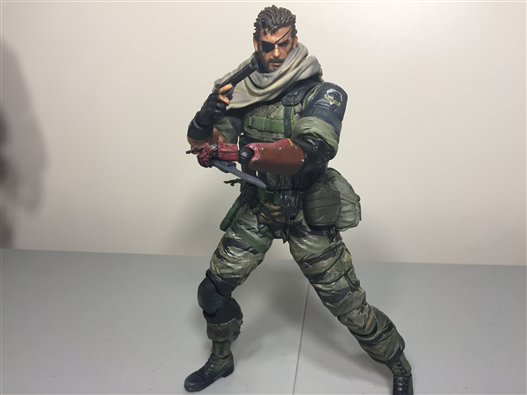 Mua bán PLAY ARTS KAI VENOM SNAKE MGS5 FAKE