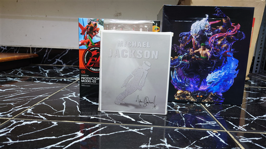 Mua bán ACTION FIGURE MICHAEL JACKSON FAKE