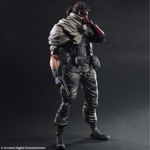 Mua bán PLAY ARTS KAI VENOM SNAKE MGS5 FAKE