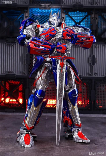 Mua bán TRANSFORMER BLACK MAMBA MS 03 OPTIMUS PRIME